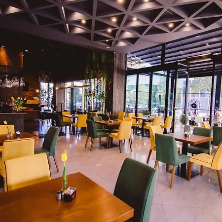 Vh Premier As & Meeting Center 4* ティラナ