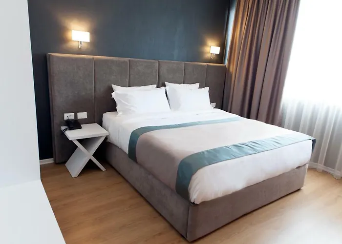 Hotel Vh Premier As & Meeting Center 4*