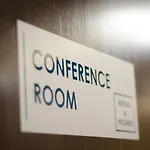 Vh Premier As & Meeting Center 4* Tirana