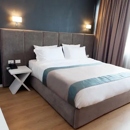 酒店 Vh Premier As & Meeting Center 4*