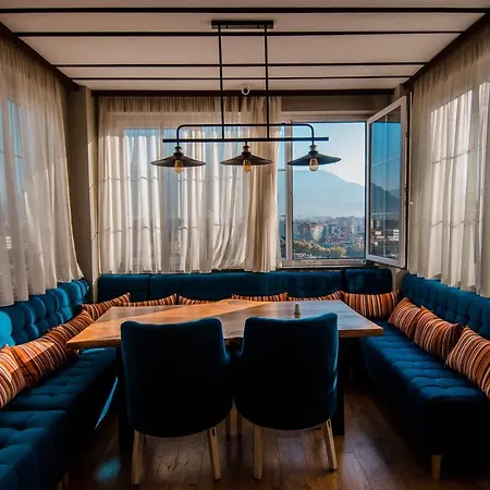 Hotel Vh Premier As & Meeting Center 4*