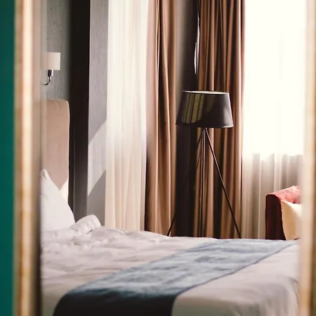 Vh Premier As & Meeting Center 4*