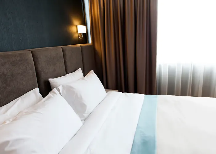 Hotel Vh Premier As & Meeting Center 4*