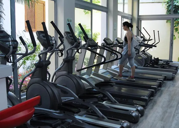 Vh Premier As & Meeting Center 4* Tirana